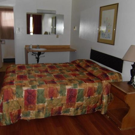 Virden Motel Екстер'єр фото